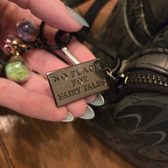 Disney Villains Loungfly Mini Backpack - Picture 2 of 6